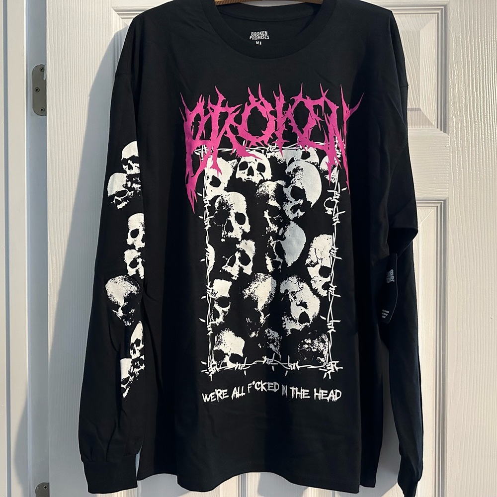 Men’s Broken Promises long sleeve XL